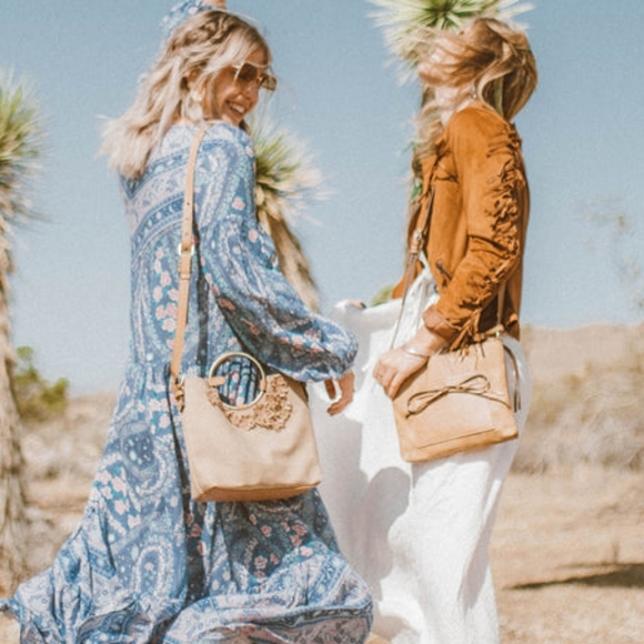 Elle Jae Gypset Painted Desert Ring Satchel in Dust Mesh Flower Detail Vegan - Picture 13 of 13